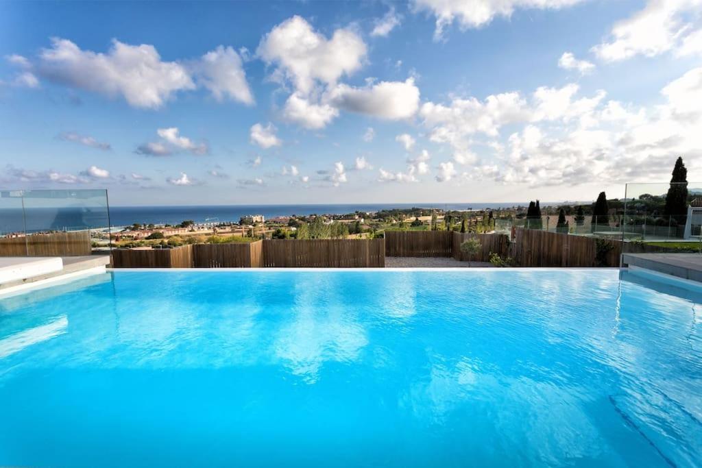 La Villa Blanca Luxury Villa Barcelona & Costa Brava Sant Vicenç de Montalt Exterior foto