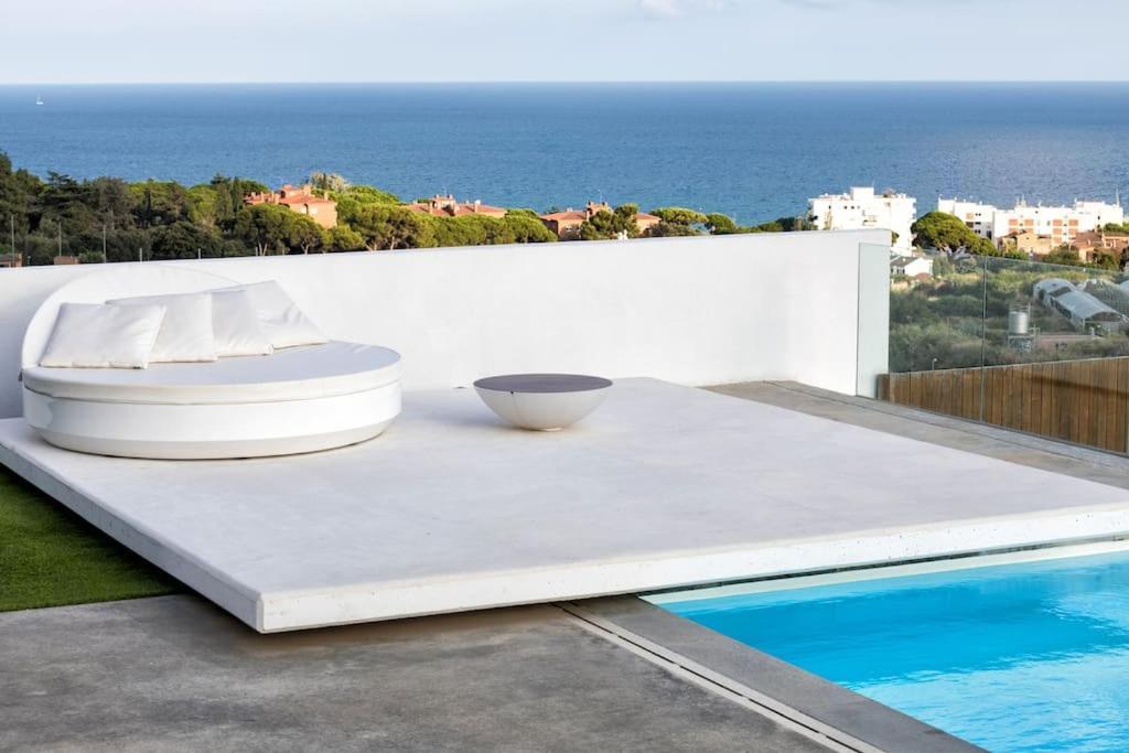 La Villa Blanca Luxury Villa Barcelona & Costa Brava Sant Vicenç de Montalt Exterior foto